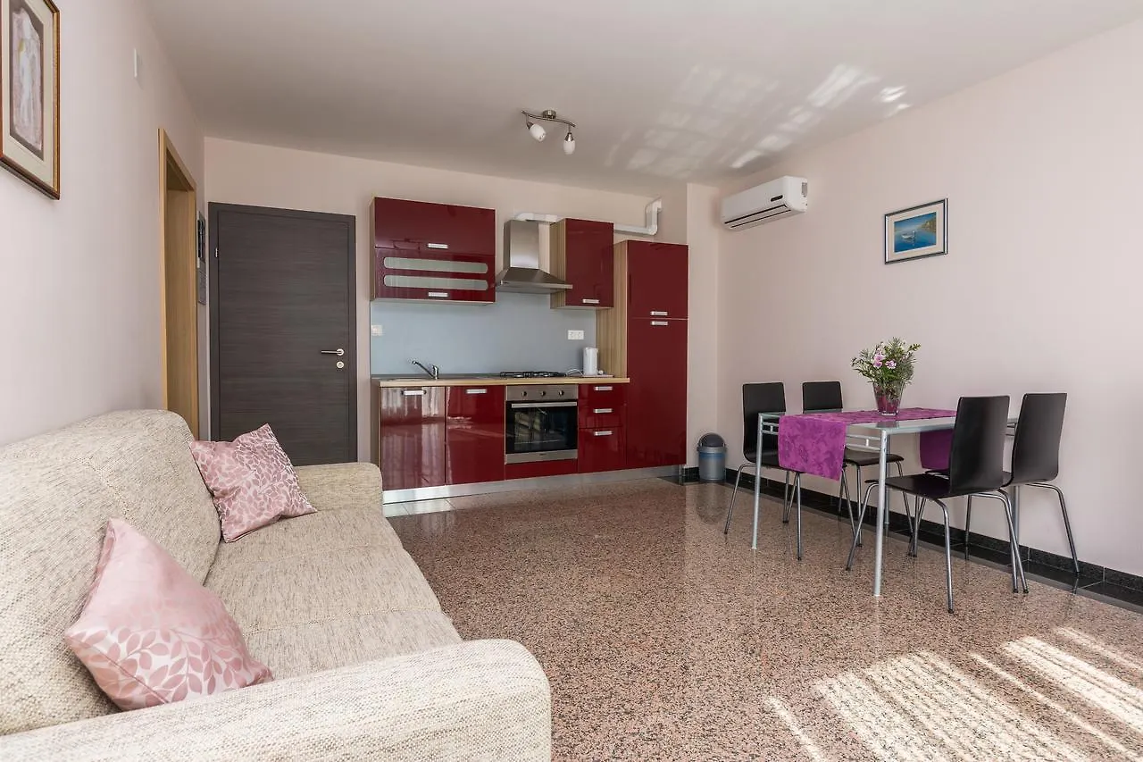 Apartmani Bepo Sveti Filip i Jakov Apartmán